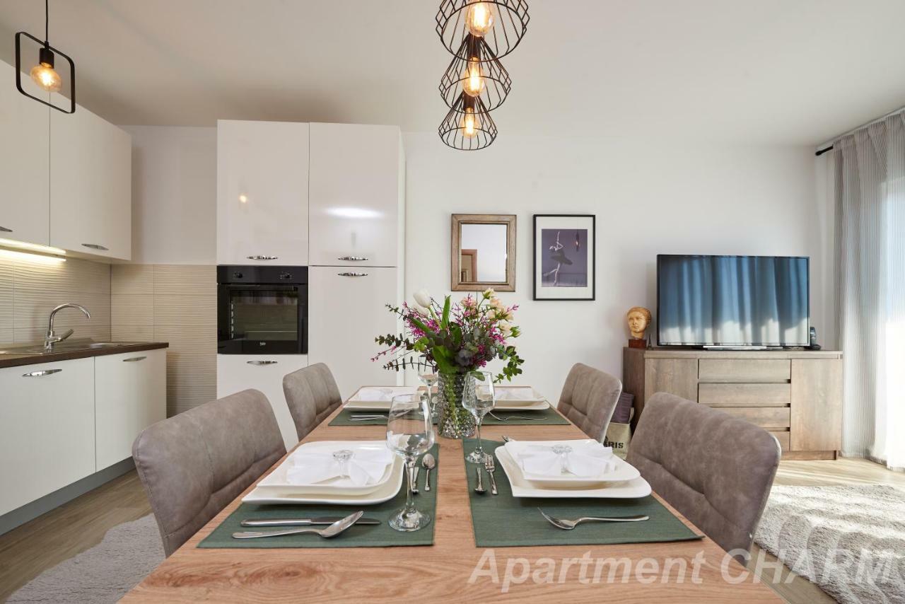 Luxury Apartment Charm With Pool Trogir Luaran gambar